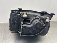 Load image into Gallery viewer, HEADLIGHT LAMP ASSEMBLY Jetta Jetta III Jetta IV 1999-2002 Left - NW411098
