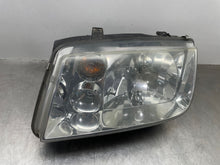 Load image into Gallery viewer, HEADLIGHT LAMP ASSEMBLY Jetta Jetta III Jetta IV 1999-2002 Right - NW411099
