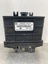 Load image into Gallery viewer, Theft Locking module Volkswagen Jetta Passat Golf Beetle 1998 98 1999 99 00 01 - NW410940
