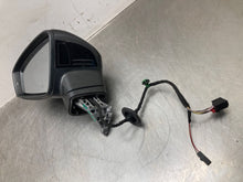 Load image into Gallery viewer, Side View Door Mirror Volkswagen Tiguan 2020 - NW411409
