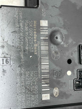 Load image into Gallery viewer, Computer  MERCEDES C-CLASS 2010 - NW410939
