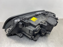 Load image into Gallery viewer, HEADLIGHT LAMP ASSEMBLY 325ci 325i 330ci 330i 330xi 04-06 Right - NW411507
