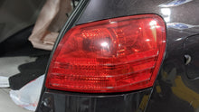 Load image into Gallery viewer, OUTER TAIL LIGHT LAMP Nissan Rogue 08 09 10 11 12 13 Right - NW412238
