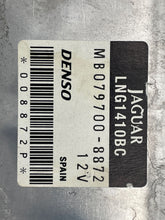 Load image into Gallery viewer, ECU ECM COMPUTER Jaguar XK8 2001 01 - NW60704

