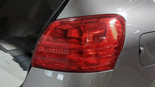 Load image into Gallery viewer, OUTER TAIL LIGHT LAMP Nissan Rogue 08 09 10 11 12 13 Right - NW412236
