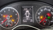 Load image into Gallery viewer, SPEEDOMETER CLUSTER Volkswagen Tiguan 13 14 15 16 17 - NW412782
