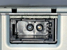 Load image into Gallery viewer, RADIO Volvo XC90 2007 07 2008 08 2009 09  AM FM CD - NW140635

