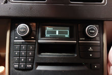 Load image into Gallery viewer, RADIO Volvo XC90 2007 07 2008 08 2009 09  AM FM CD - NW140635
