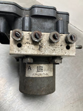Load image into Gallery viewer, ABS Pump  FORD F150 PICKUP 2018 - NW412295
