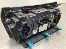 Load image into Gallery viewer, Temperature Controls Subaru Impreza 2017 - NW412590
