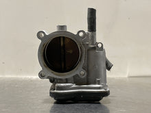 Load image into Gallery viewer, Throttle Body Subaru Impreza 2017 - NW412815
