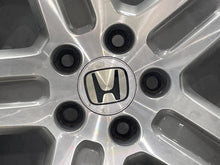 Load image into Gallery viewer, WHEEL RIM Pilot 06-08 16x6-1/2 ALLOY - NW272542
