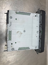 Load image into Gallery viewer, CD PLAYER RADIO Volkswagen Beetle Jetta Passat 11 12 13 14 - NW412721
