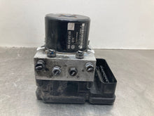 Load image into Gallery viewer, ABS Pump Volkswagen Beetle 2014 - NW412300

