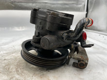 Load image into Gallery viewer, POWER STEERING PUMP INFINITI I30 MAXIMA 95 96 97 - 04 - NW163328
