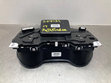 Load image into Gallery viewer, SPEEDOMETER CLUSTER Nissan Pathfinder 2017 17 - NW413065

