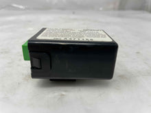 Load image into Gallery viewer, THEFT LOCKING COMPUTER Solara 2000 00 2001 01 02 03 - NW38619
