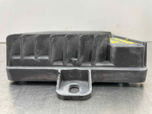 Load image into Gallery viewer, RADIO AMPLIFIER Cadillac SRX 2013 13 2014 14 - NW413358
