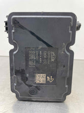 Load image into Gallery viewer, ABS ANTI-LOCK BRAKE PUMP Cadillac SRX 11 12 13 14 15 16 - NW413086
