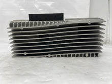 Load image into Gallery viewer, RADIO AMPLIFIER Audi Q5 2010 10 - NW136152
