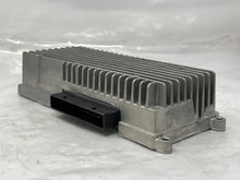 Load image into Gallery viewer, RADIO AMPLIFIER Audi Q5 2010 10 - NW136152
