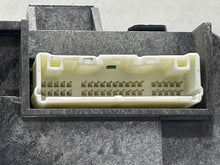 Load image into Gallery viewer, Speedometer Cluster  INFINITI G37 2009 - NW413423

