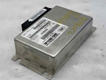 Load image into Gallery viewer, TRANSFER CASE CONTROL MODULE COMPUTER LR4 Range Rover Rover Sport 10-13 - NW37152

