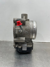 Load image into Gallery viewer, THROTTLE BODY Vw Beetle Jetta Rabbit 05 - 07 - NW414109
