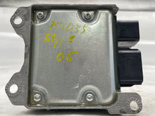 Load image into Gallery viewer, Air Bag Computer Jaguar S Type 2005 05 2006 06 2007 07 2008 08 - NW32798

