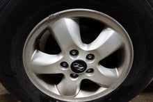 Load image into Gallery viewer, WHEEL RIM Santa Fe 05-06 16x6-1/2 ALLOY - NW198992
