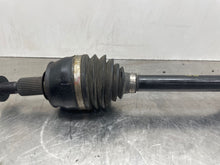 Load image into Gallery viewer, Axle Shaft Jeep Cherokee 2016 - NW413575
