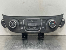 Load image into Gallery viewer, Temperature Controls Chevrolet Equinox 2018 - NW413858
