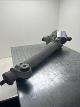 Load image into Gallery viewer, Carrier Assembly Chevrolet Equinox 2018 - NW413665
