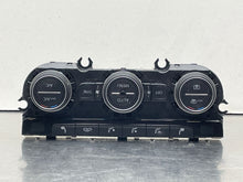Load image into Gallery viewer, Temperature Controls Volkswagen Tiguan 2020 - NW414344
