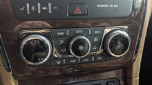 Load image into Gallery viewer, Temperature Controls Buick Enclave 2016 - NW414341
