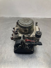 Load image into Gallery viewer, ABS Pump  SILVERADO 1500 PICKUP 2016 - NW414242
