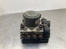 Load image into Gallery viewer, ABS Pump  SILVERADO 1500 PICKUP 2016 - NW414242
