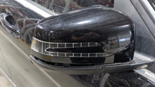 Load image into Gallery viewer, SIDE VIEW DOOR MIRROR C250 C300 C350 C63 12 13 14 Right - NW414614
