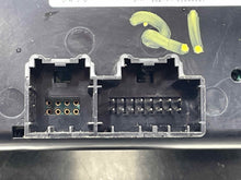 Load image into Gallery viewer, Temperature Controls  PROMASTER 3500 VAN 2021 - NW414786
