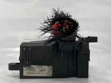 Load image into Gallery viewer, FUSE BOX Volkswagen Passat 2006 06 2007 07 - NW66004
