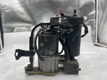 Load image into Gallery viewer, Suspension Air Compressor Pump  LEXUS LS430 2003 - NW8356
