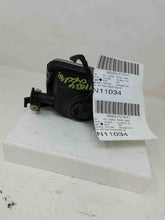 Load image into Gallery viewer, FOG LIGHT Mercedes E230 C240 C32 C230 2001 01 2002 02 03 04 Left - NW82971
