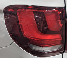 Load image into Gallery viewer, OUTER TAIL LIGHT LAMP BMW X5 X5M 14 15 16 17 18 Left - NW415044
