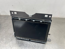 Load image into Gallery viewer, Info-Gps Screen Land Rover LR4 2016 - NW415587
