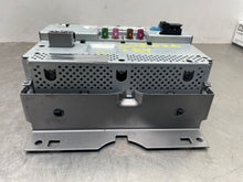 Load image into Gallery viewer, Info-Gps Screen Land Rover LR4 2016 - NW415587
