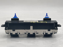 Load image into Gallery viewer, REAR TEMPERATURE CONTROLS Land Rover LR3 LR4 2005-2014 - NW415571

