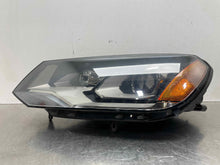 Load image into Gallery viewer, Headlight Lamp Assembly Volkswagen Touareg 2011 - NW415578
