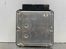 Load image into Gallery viewer, ECU ECM Computer Volkswagen Touareg 2011 - NW415388
