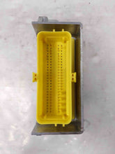 Load image into Gallery viewer, AIR BAG CONTROL MODULE COMPUTER Audi A4 S4 2009 09 2010 10 - NW28284
