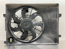 Load image into Gallery viewer, RADIATOR FAN ASSEMBLY Tucson Sportage 2014 14 2015 15 2016 16 - NW415389
